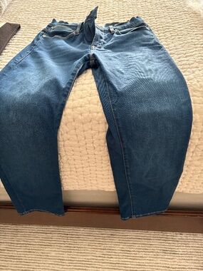 FRAME "Le High Straight" jeans in a size 27